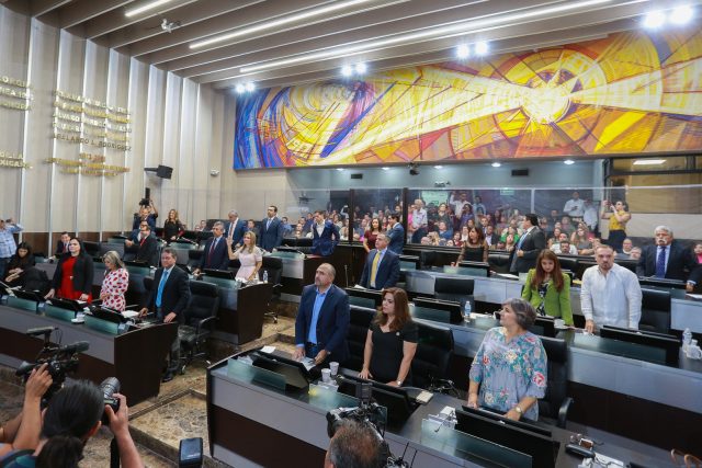 43883799284_c1413beb16_h