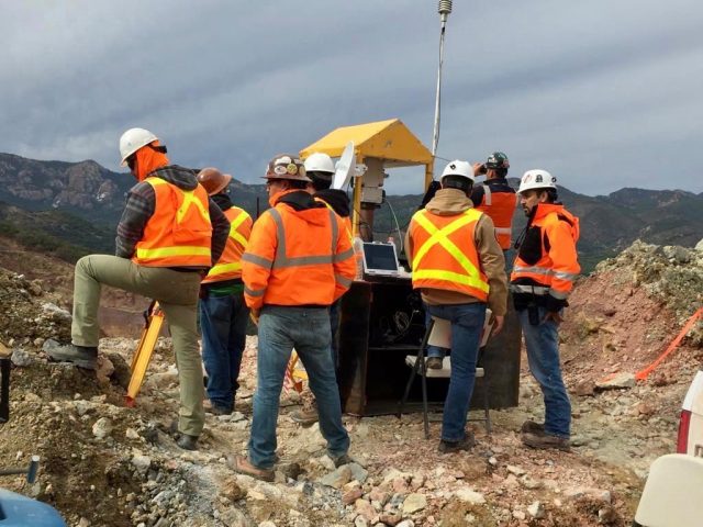 7f28055a-c170-44f4-bae7-6f211e345724