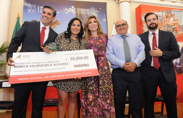 D5F3516B-5F46-440E-B36F-7687D6F0226E