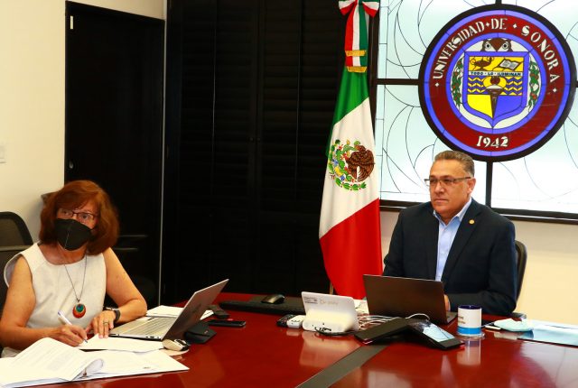 BOLETÍN 15 DE JUNIO Rector Velázquez Contreras presenta su Informe Anual 2020-2021 en el Colegio Académico