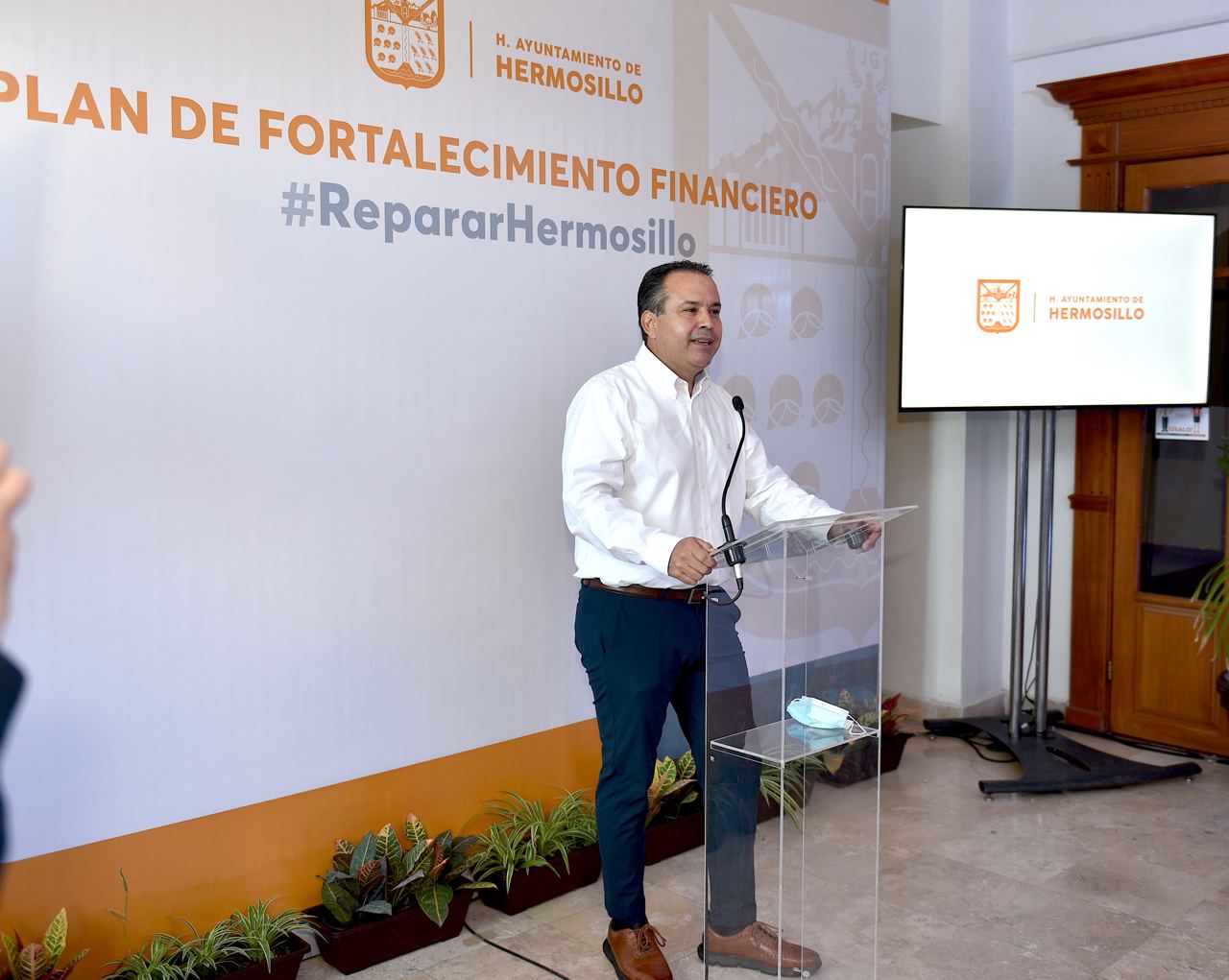 Anuncia Toño Astiazarán Plan de Fortalecimiento Financiero por mil 400 mdp con ahorros y mejor recaudación (4)