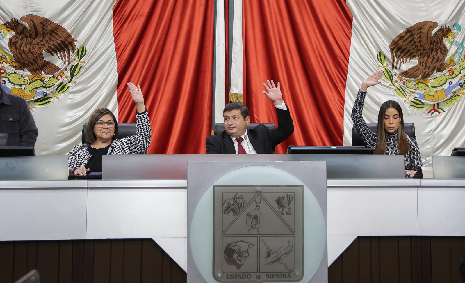 51844606116_20095cc4c2_h