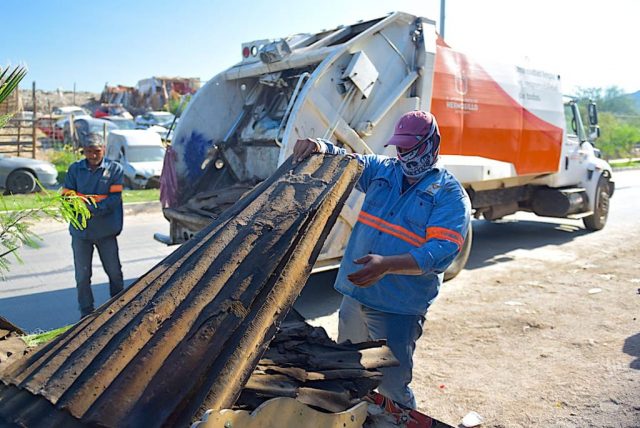 Gobierno Municipal realiza Jornada de Descacharre en la colonia 4 de Marzo (3)