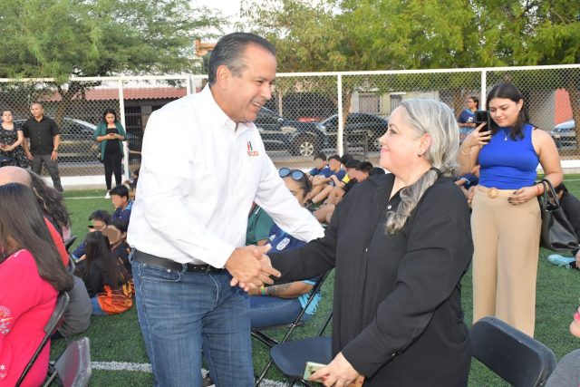 Entrega Toño Astiazarán remodelación de parque en la Sonacer (2)