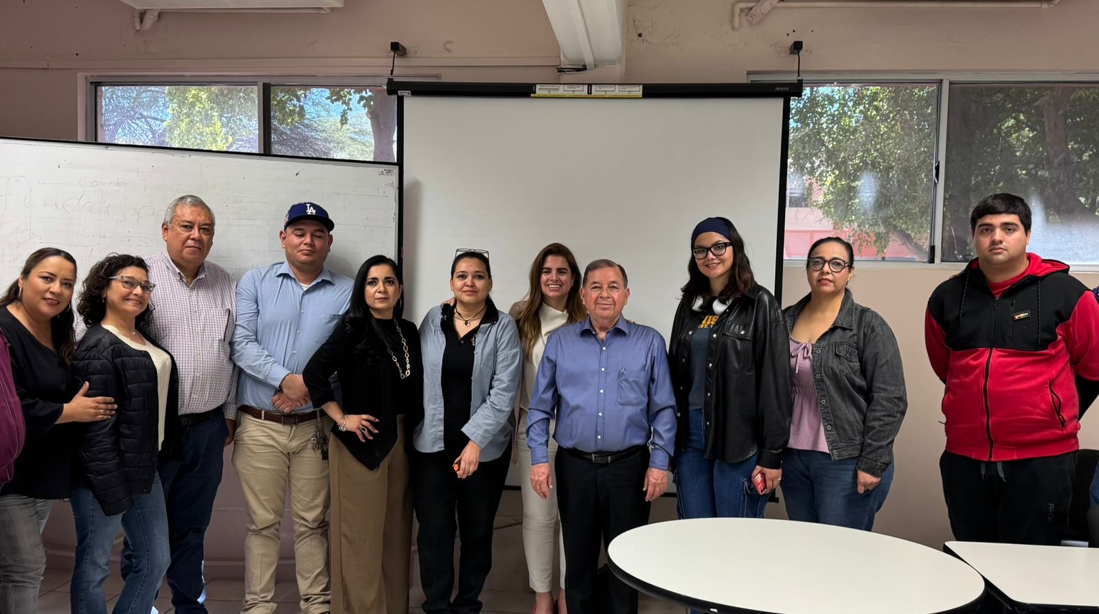 c6f773ef-b68c-4127-8e93-c6f3b100441b