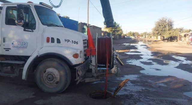 Avanza AguaH con los trabajos de rehabilitación del colector en Miguel Alemán