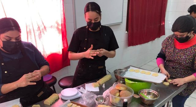 Más de 3 mil personas participaron en los cursos gratuitos que realiza Gobierno de Hermosillo en Centros Hábitat