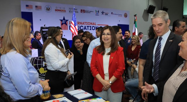 Ganan estudiantes de la Unison el Semicon Desert