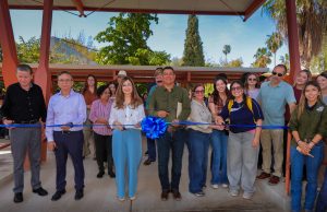 Entrega rectoría obras de mejoramiento del estacionamiento principal del DAG